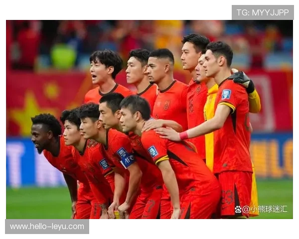 国足备战亚洲杯新阵容公布 球迷热议前锋线调整策略